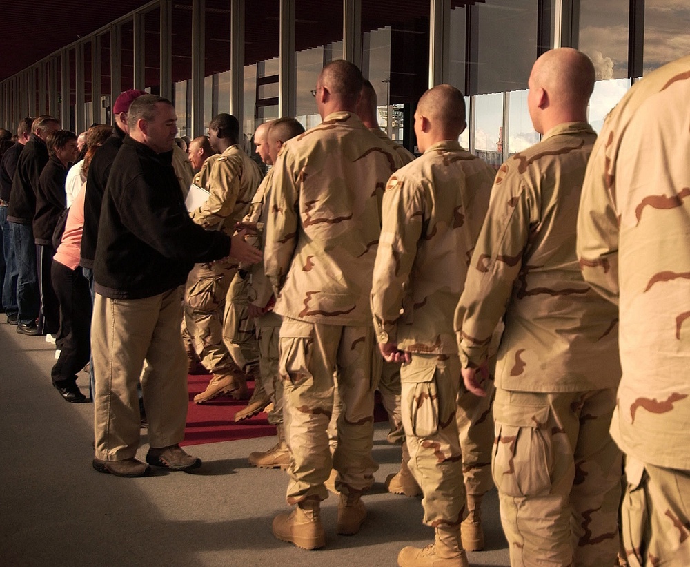 Image 10: JCOC Participants Express Gratitude to Deploying U.S. Troops in Ireland
