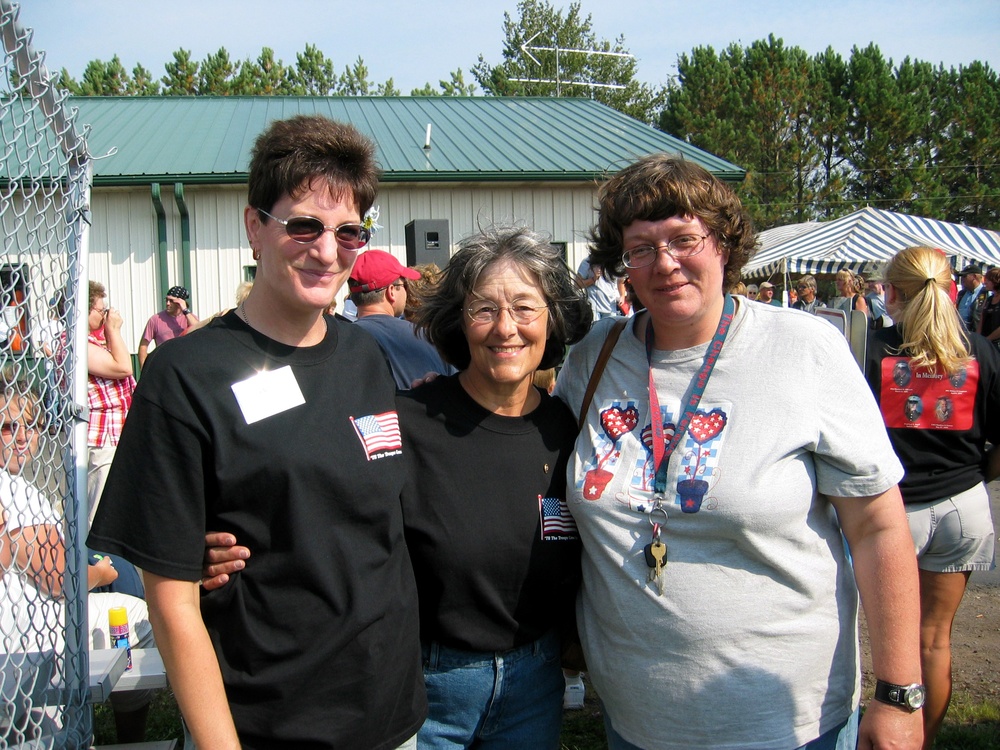Mothers of Fallen Troops Find Solace in Tribute Ride