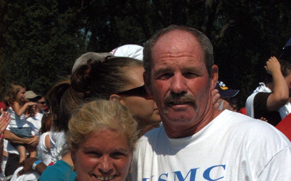 Country Musicians Honor Troops at End of ASY Freedom Walk