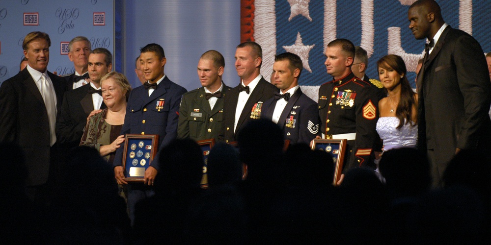 USO Honors Servicemembers of the Year at Annual Gala