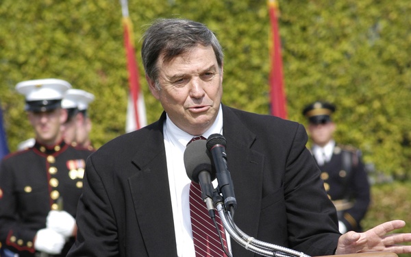 Rep. Hunter Honors POWs, MIAs at Pentagon Ceremony