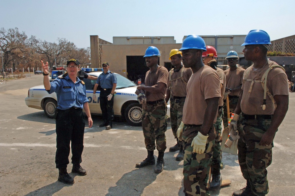 Canadian Navy Lieutenant Aids Hurricane Katrina Relief Efforts in Mississippi