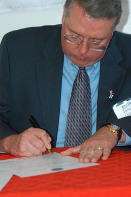 IRS Official Honored for Supporting Guard and Reserve Employees