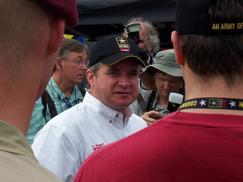 Nemechek Talks to Troops at Pepsi 400