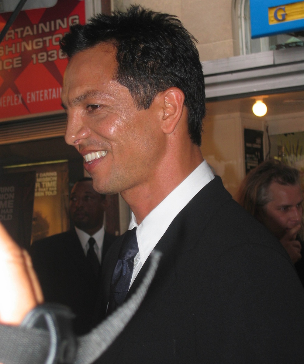 Benjamin Bratt Discusses &quot;The Great Raid&quot; at Washington Premiere