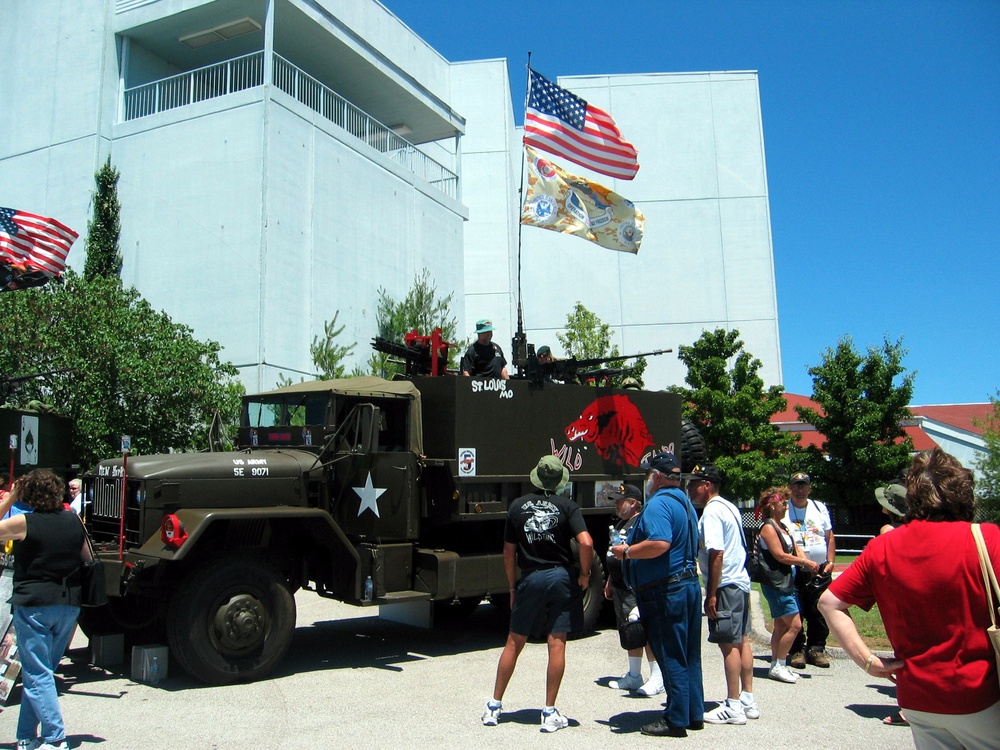 Vietnam Veterans Reunite at Operation Homecoming USA in Branson, Missouri