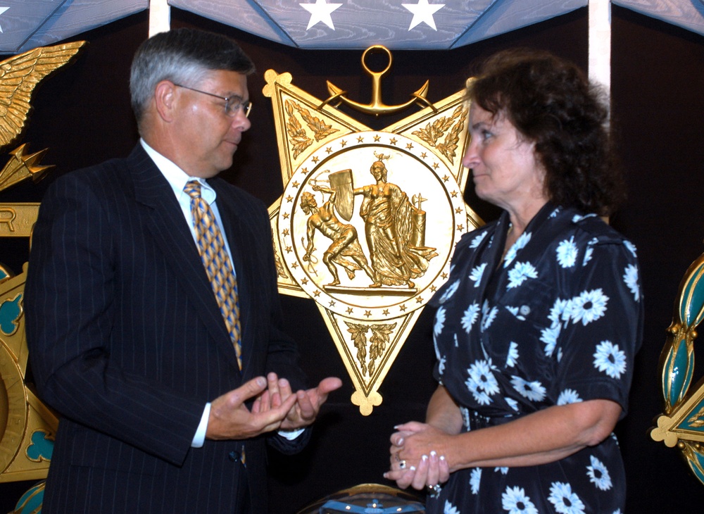 Homes for Our Troops Honored for Helping Disabled Veterans