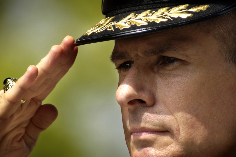 Gen. Pace Praises Leadership Style That Values Troops
