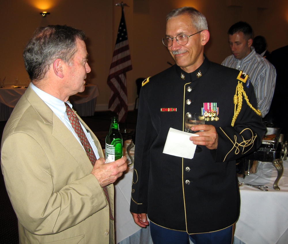 Fisher House, U.S. Army Band Honor Airlines for Hero Miles Program