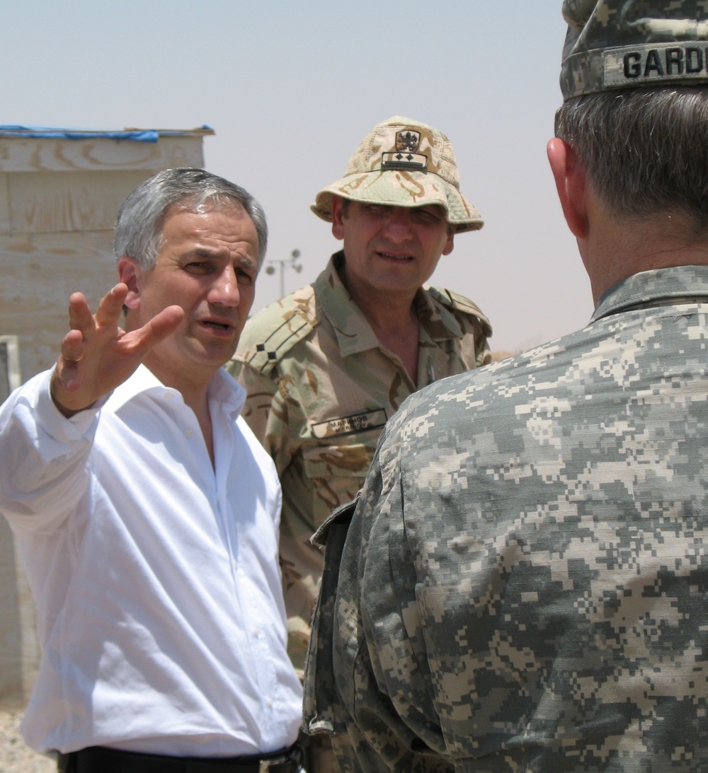 Bulgarian Ambassador Attends Ceremony for Bulgarian Troops in Iraq