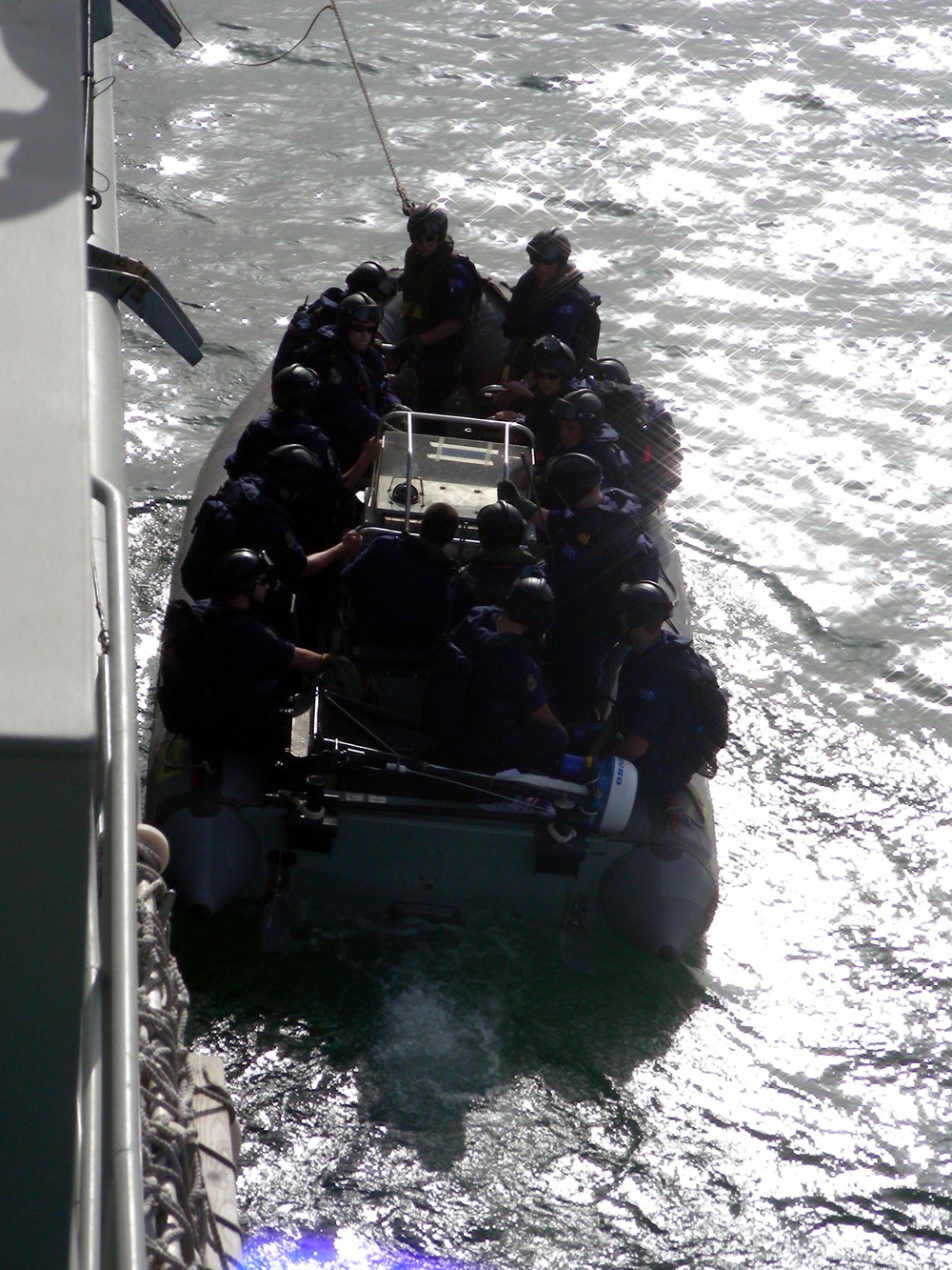 Australian Navy Boarding Party Prepares for Maritime Operations in Northern Arabian Gulf