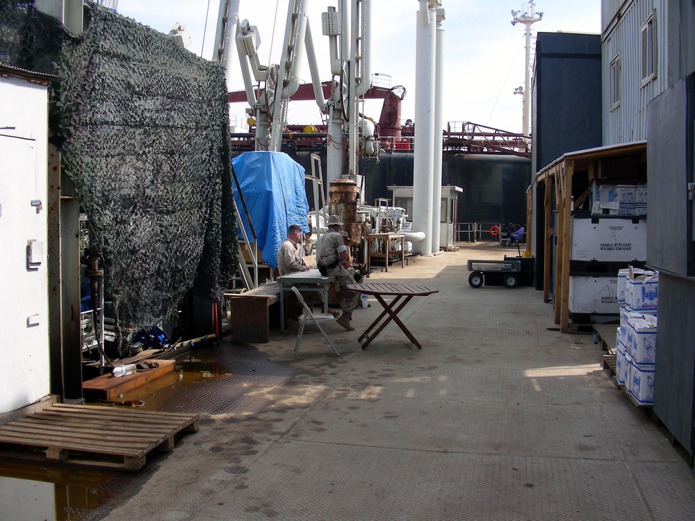U.S. Sailors Safeguard Key Oil Terminal in Arabian Gulf