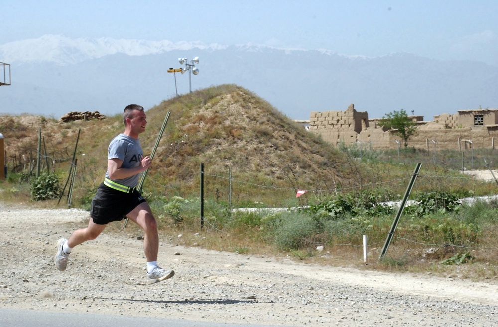 Army Officer Runs for Breast Cancer Cure in Afghanistan
