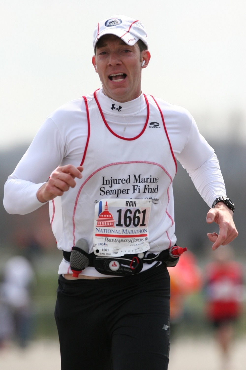 DVIDS - News - America Supports You: Navy Pilot Runs for Veterans