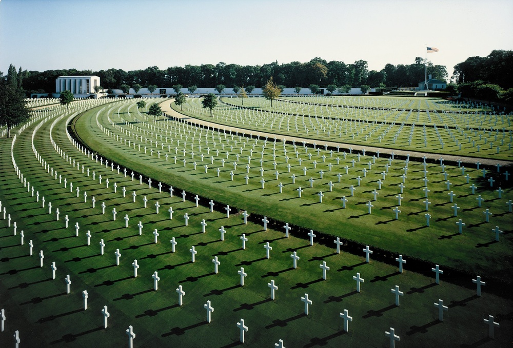 Cambridge Cemetery Honors 3,812 American WWII Fallen