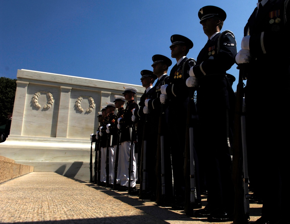 Air Force Honor Guard Stands Vigil at Tomb of the Unknowns for Memorial Day