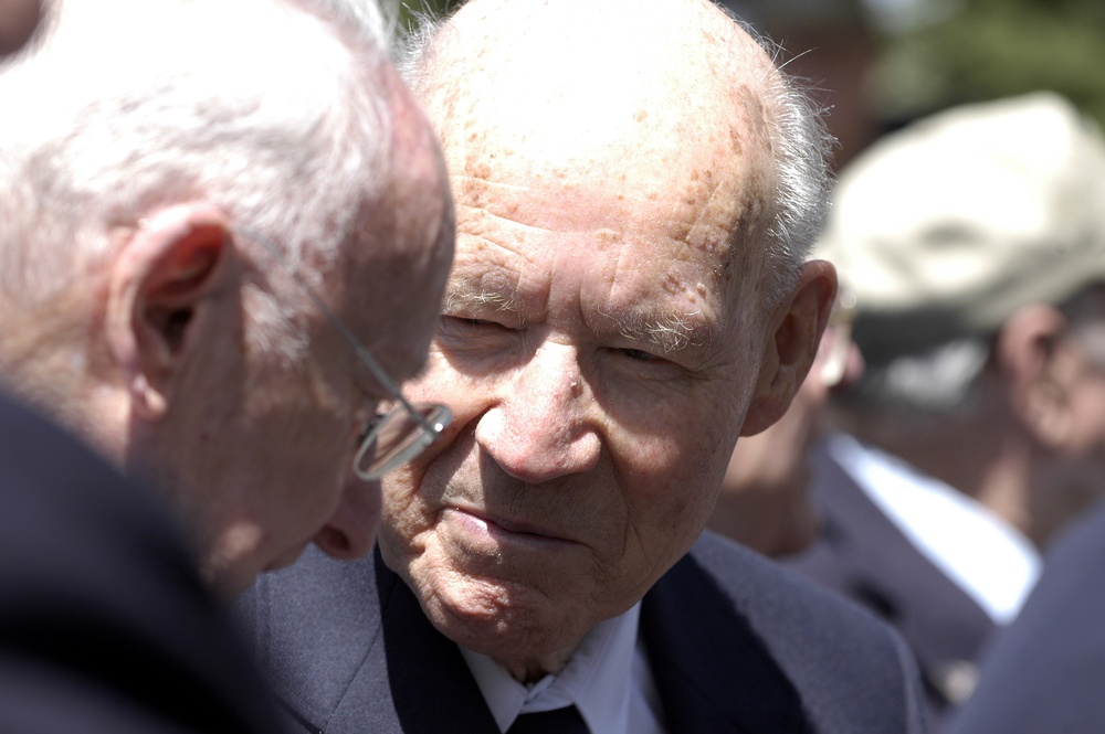 Doolittle Raider Reunites with Author at 64th Anniversary