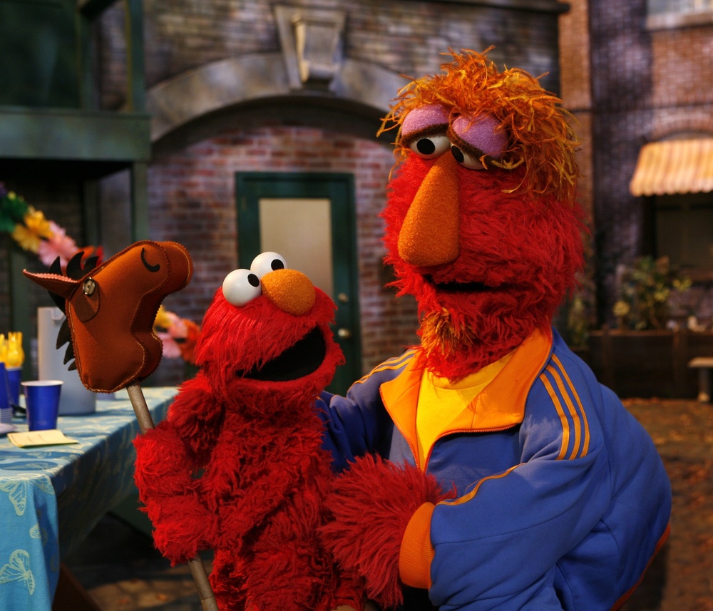 Sesame Street's Elmo Tapes Outreach Program for Military Families
