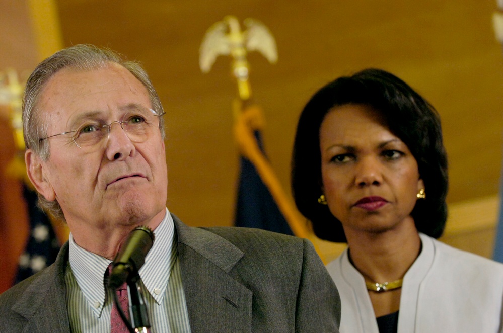 Rumsfeld and Rice Visit Iraq to Back New Government