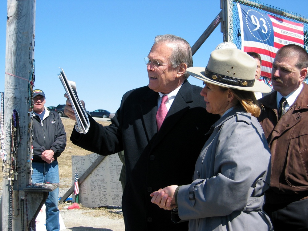 Rumsfeld Visits Flight 93 Memorial, Sees Crash Site Images