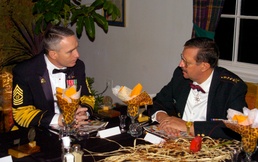 Senior Enlisted Leaders from U.S. and South Africa Meet at International Warrant Officers Conference