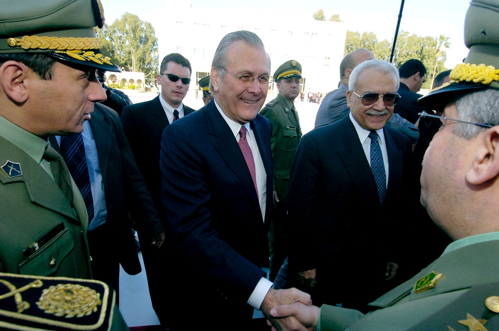 Rumsfeld Meets with Algerian Military Leaders in Algiers