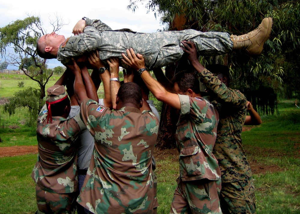 U.S. and South African Soldiers Participate in Trust-Building Exercise