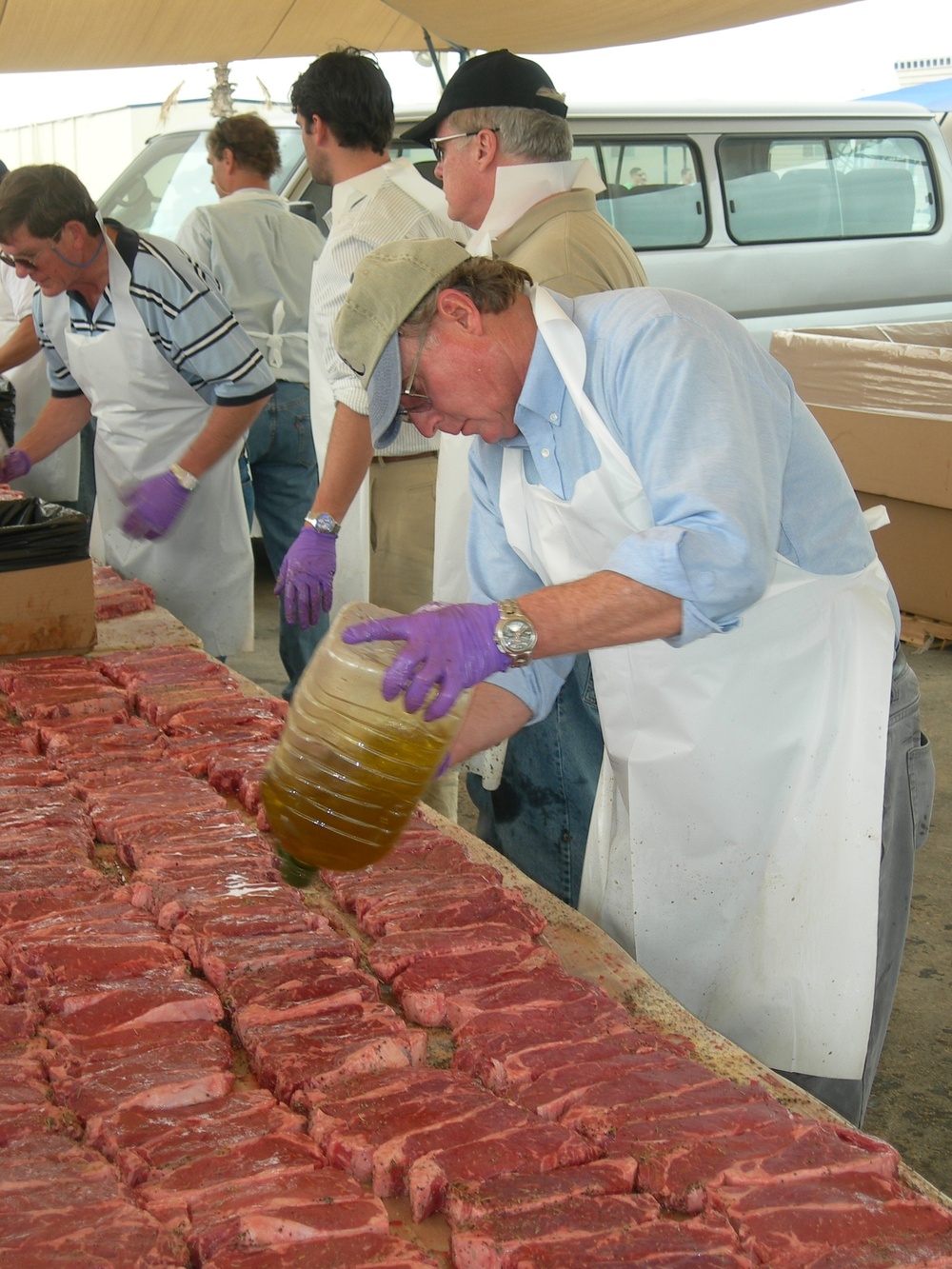 Volunteers Serve Up Patriotic Barbecue for Deployed Sailors