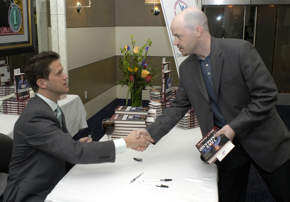 Former 'Apprentice' Winner Perdew Greets Fans at Book Signing