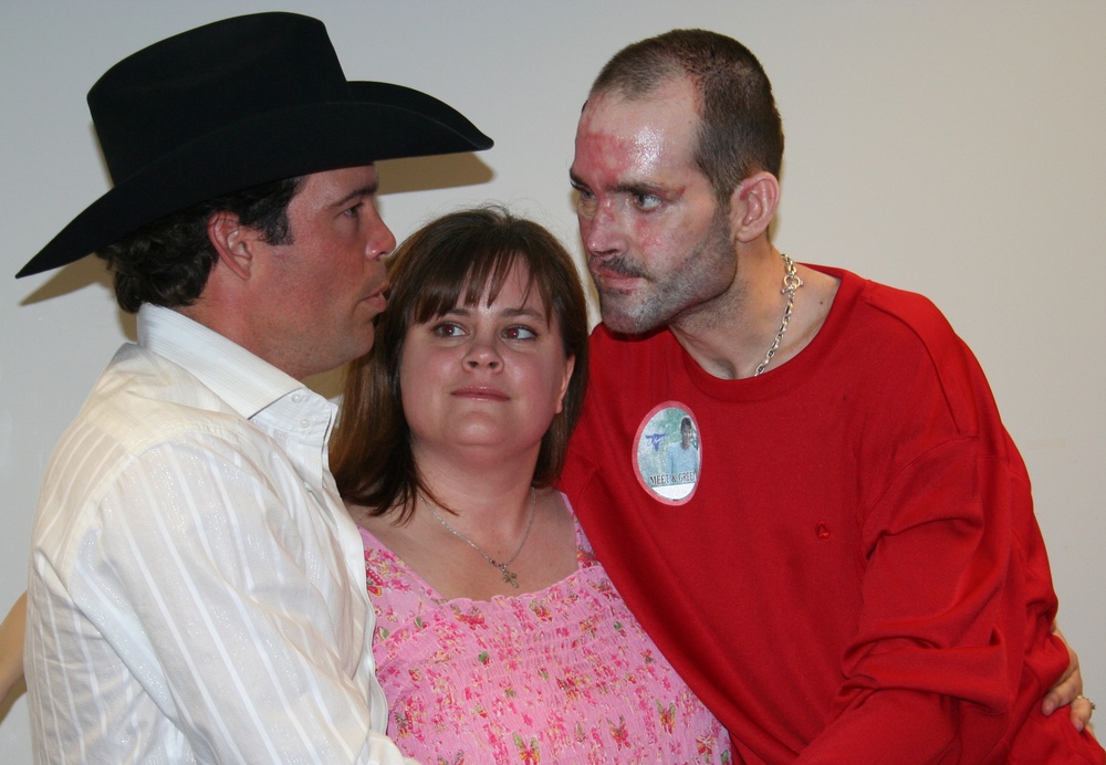 Burn Patient Stands to Greet Country Star at Brooke Army Medical Center