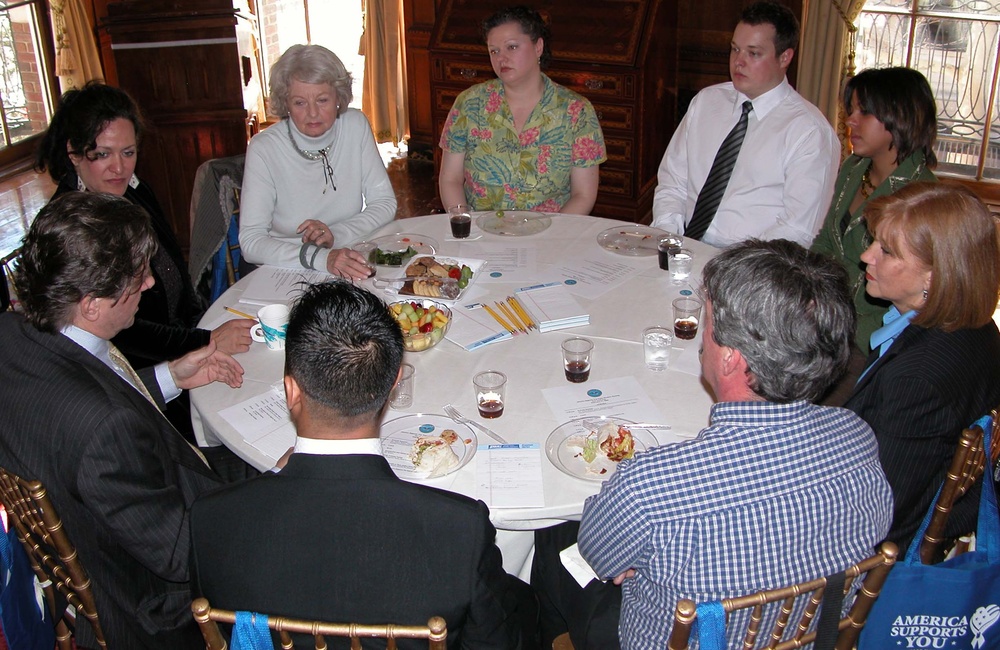 Rumsfeld's Wife Meets with America Supports You Volunteers in New York