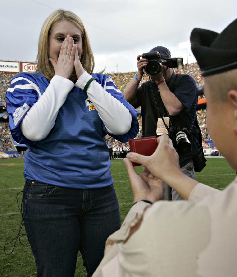Soldier Surprises Girlfriend with Proposal at Fiesta Bowl Halftime