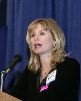 Military Wives' Community Founder Addresses First CinCHouse Convention