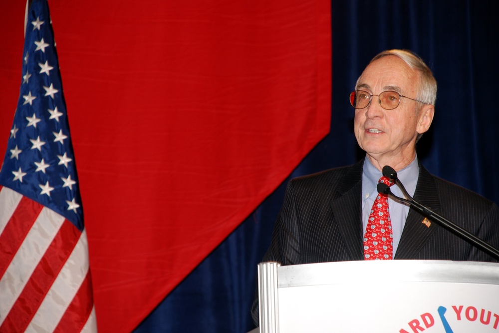 Deputy Defense Secretary Honored at National Guard Youth Foundation Gala
