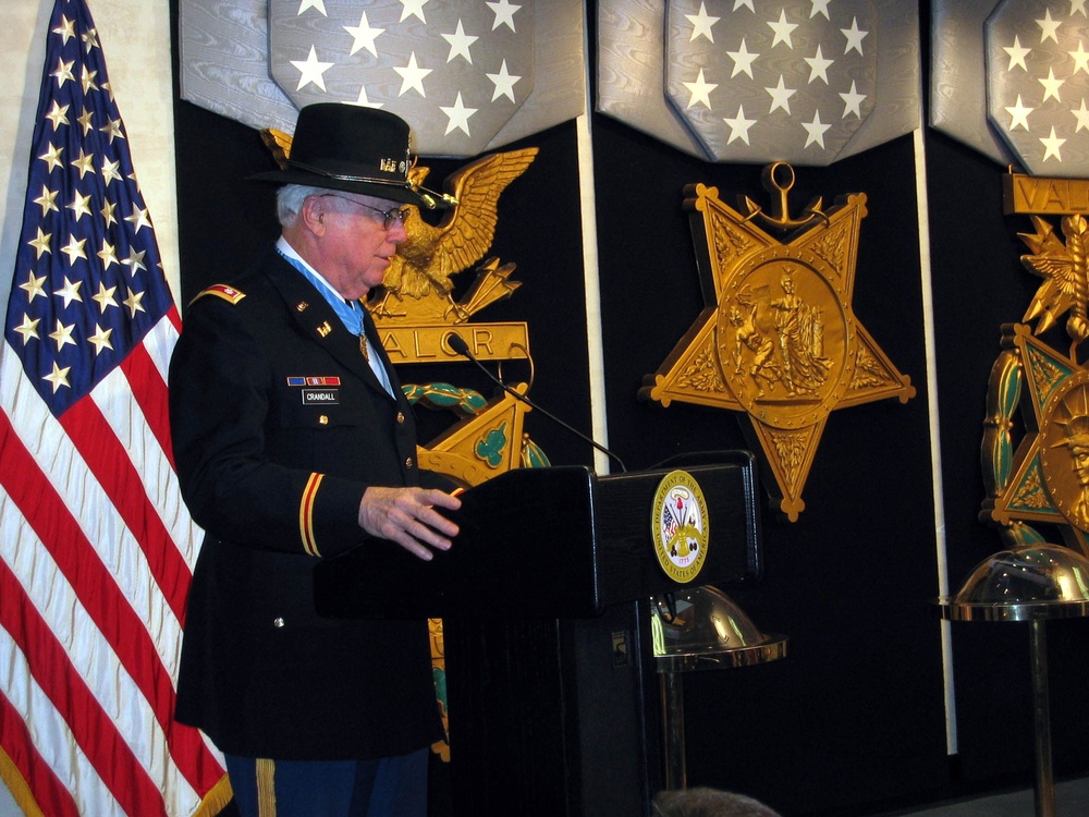 Retired Army Lt. Col. Inducted into Pentagon Hall of Heroes for Vietnam Service