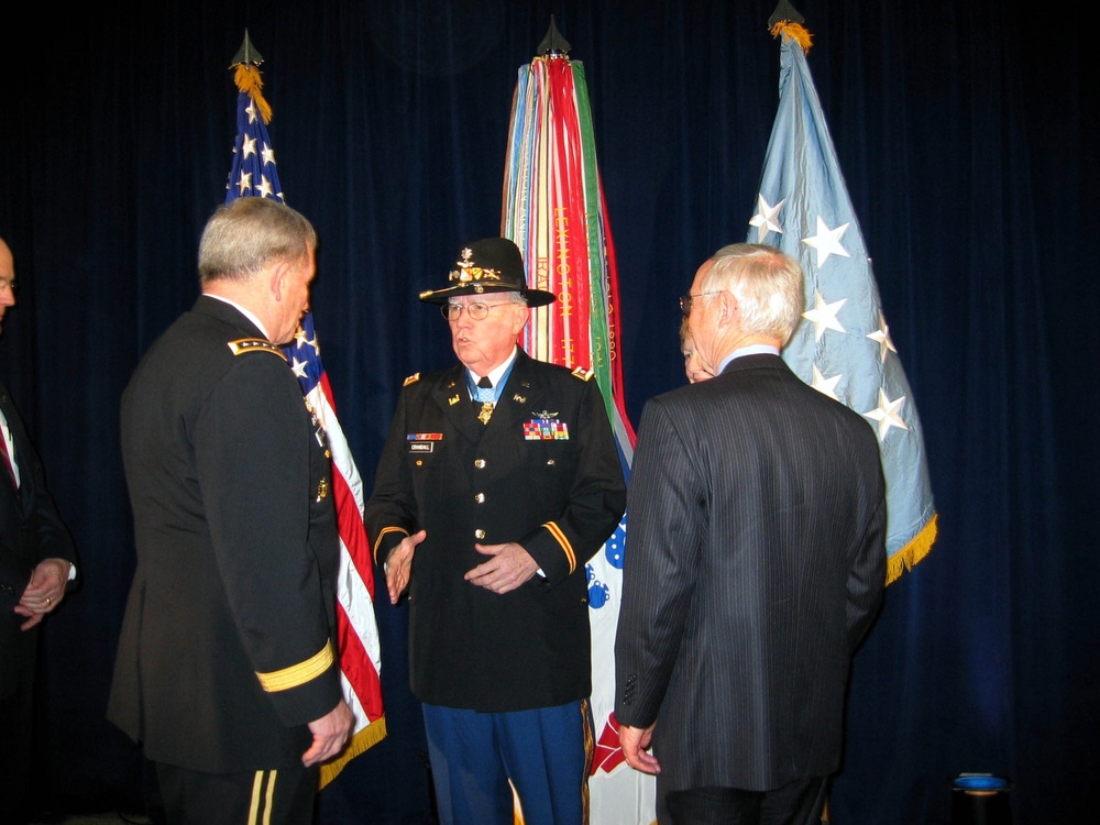 Army Chief, Deputy Defense Secretary Honor Retired Lt. Col. Crandall at Pentagon Hall of Heroes Induction