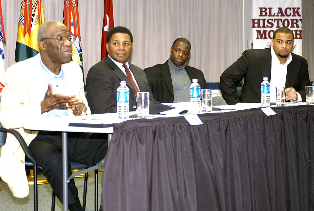 NFL Pioneers Honored at Army Event for Black History Month