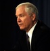 Gates Addresses Pentagon Reporters in Roundtable Discussion