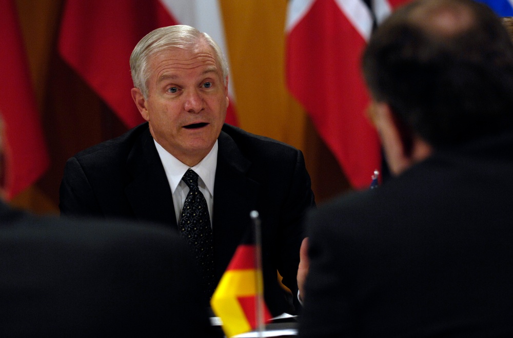 Defense Secretary Gates Meets with German Counterpart at NATO Conference