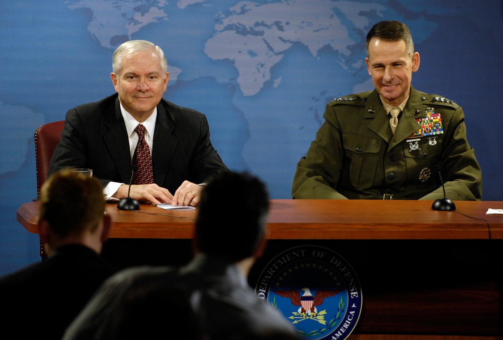 Defense Secretary, Joint Chiefs Chair Brief Reporters at Pentagon