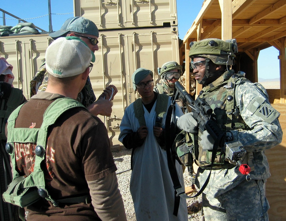 Army Sergeant Trains Soldiers to Interact with Iraqi Civilians