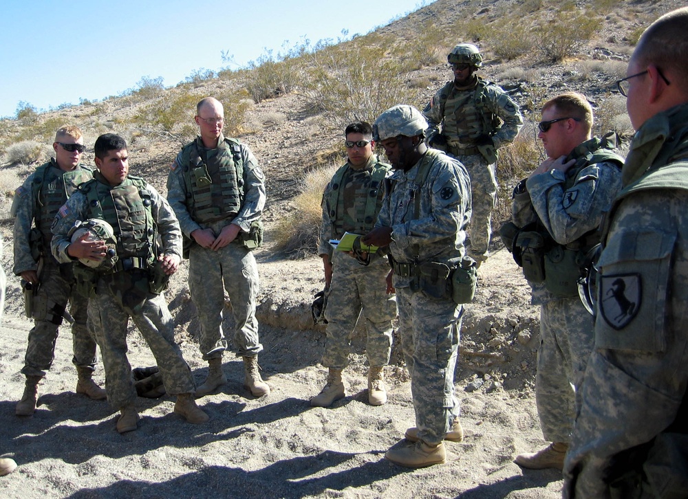 Army Sgt. Leads Soldiers Through Training Exercise Ahead of Iraq Deployment