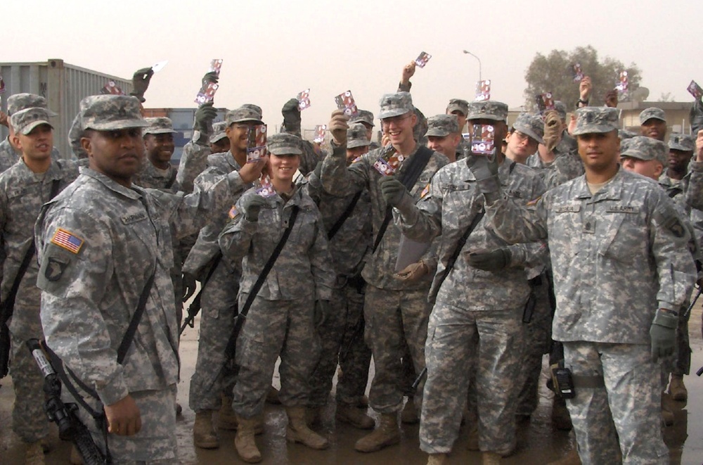 Soldiers in Kuwait Receive Calling Cards from Cell Phones for Soldiers on Valentine's Day