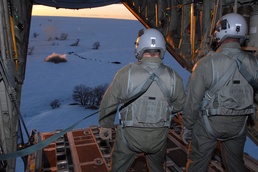 Wyoming Air National Guard Delivers Hay to Stranded Livestock in Colorado