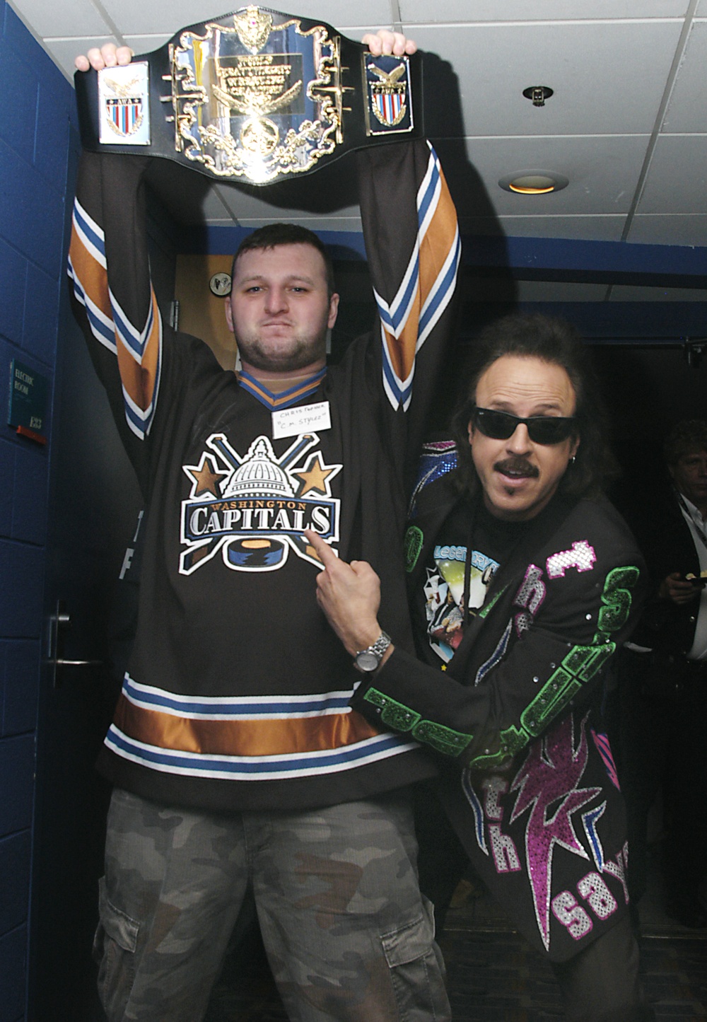 Wounded Warrior Meets WWE Legend at Monday Night Raw