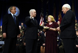 Robert M. Gates Sworn In as 22nd Secretary of Defense