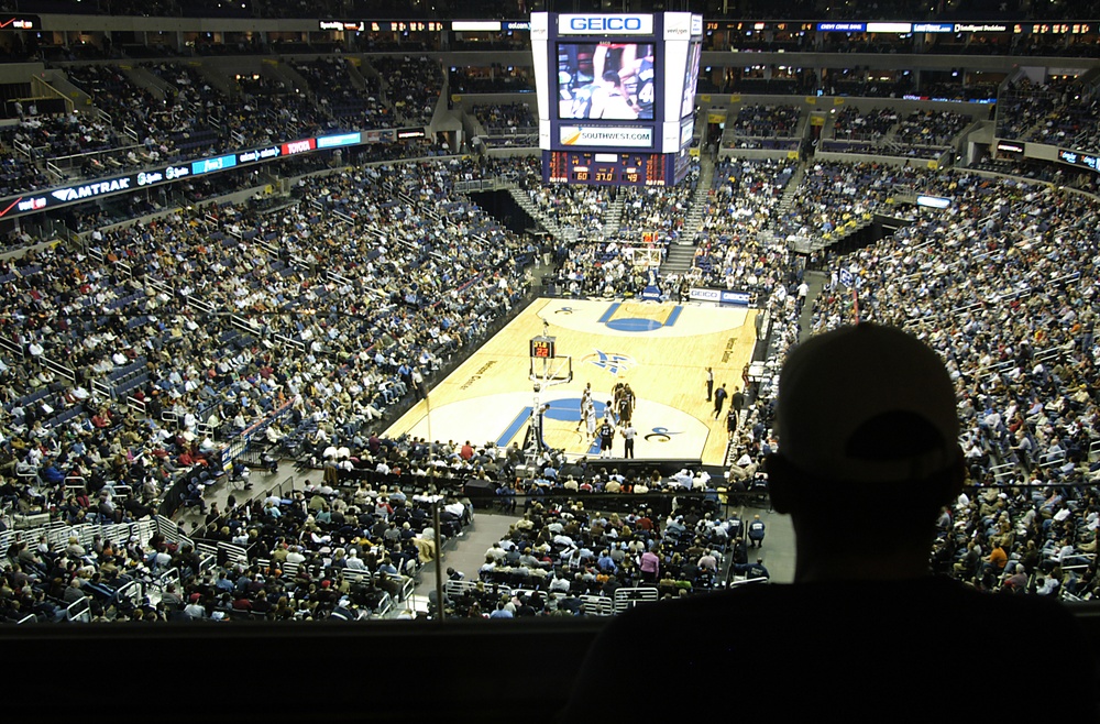 Army Capt. Scott Smiley Attends NBA Game as Part of &quot;Hoops for Troops&quot; Program