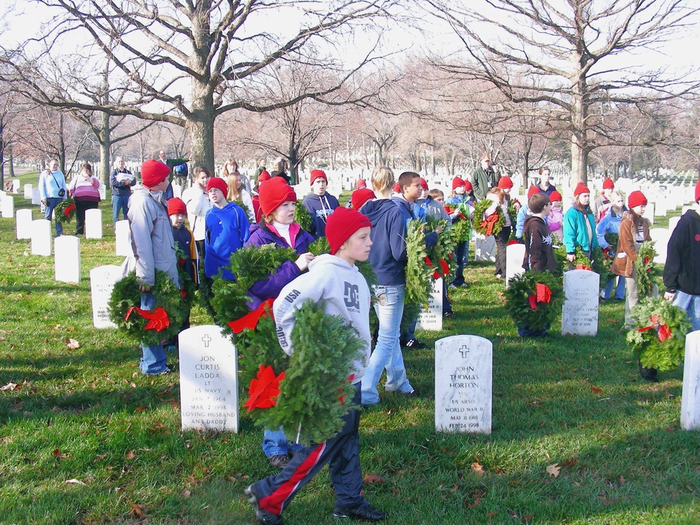 Maine Students Honor Veterans at Arlington National Cemetery