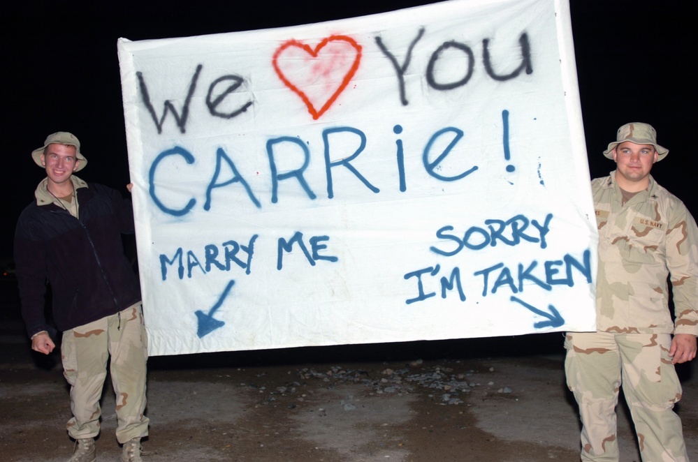 Carrie Underwood Performs for Troops in Kuwait