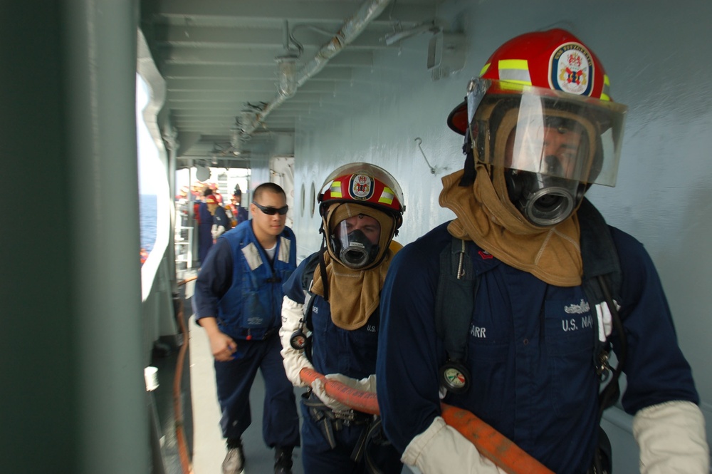 U.S. and Chinese Navies Conduct Joint Search and Rescue Exercise